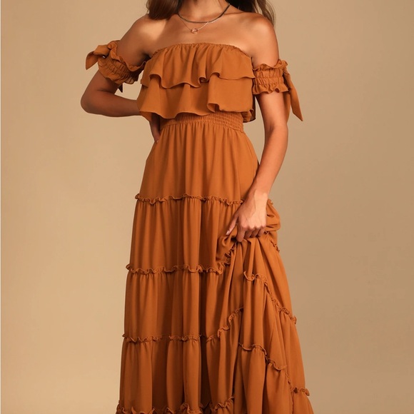 Lulu's Brown Ruffled Tiered maxi dress - Picture 1 of 5